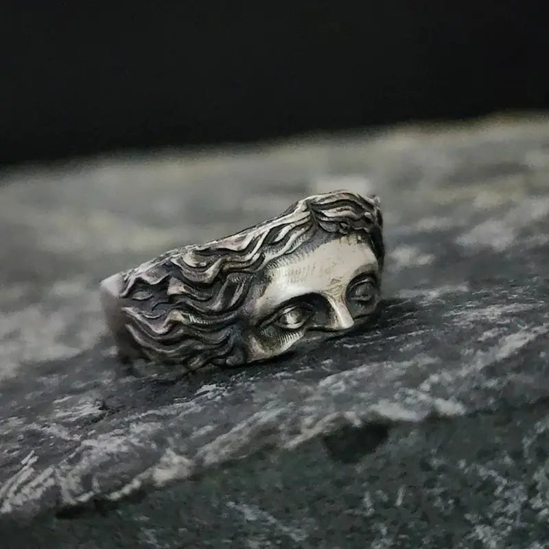 Venus Mask Ring